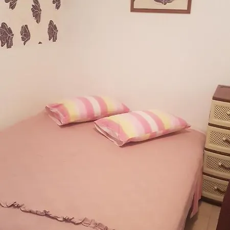Guest house Casa Ambrozia *