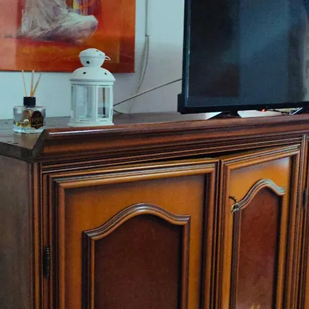 Casa Ambrozia Guest house *
